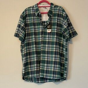 Salt Life NWT Men’s Shortsleeved Shirt